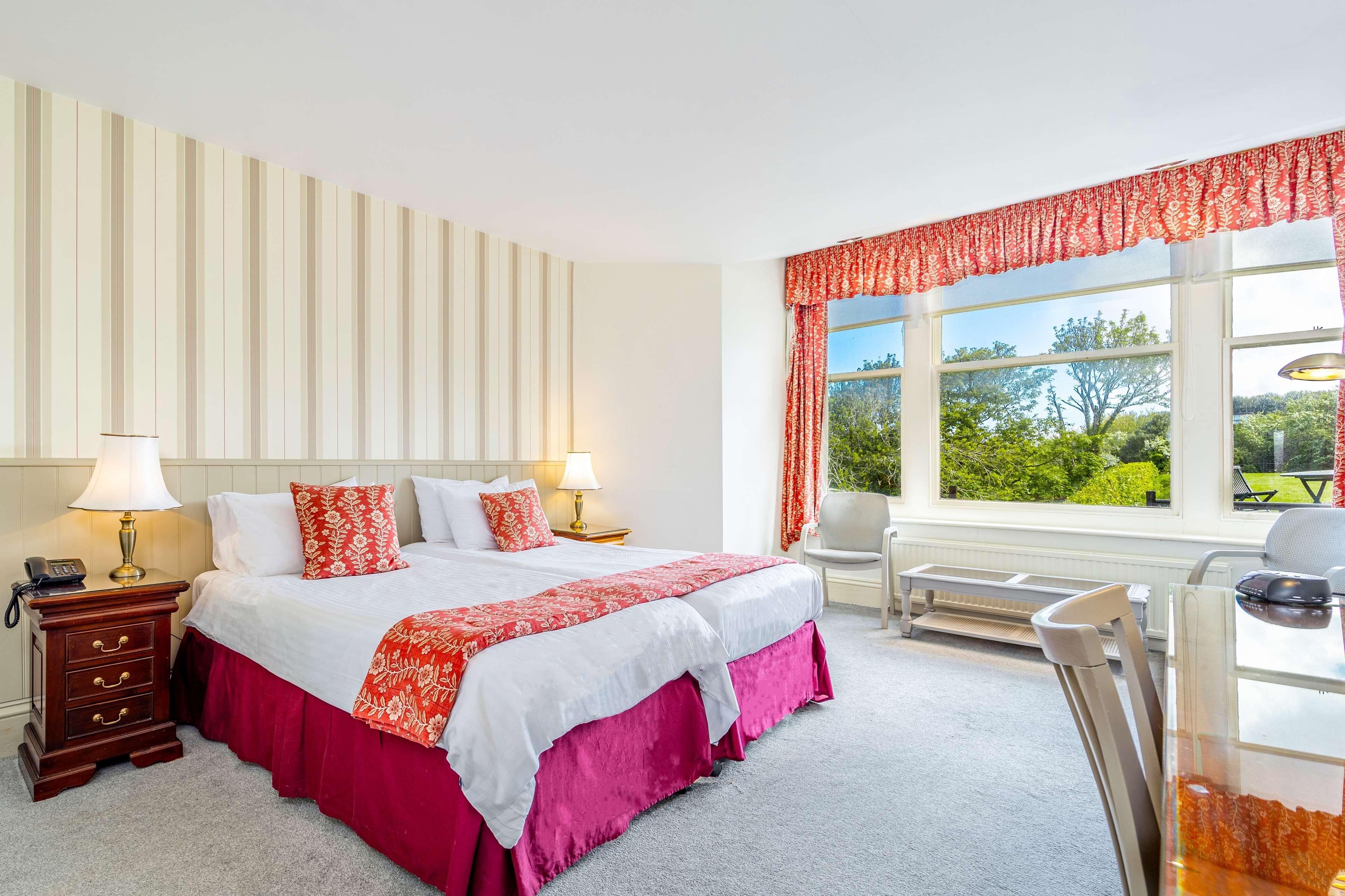 Best Western Walton Park Hotel Кливдон Экстерьер фото
